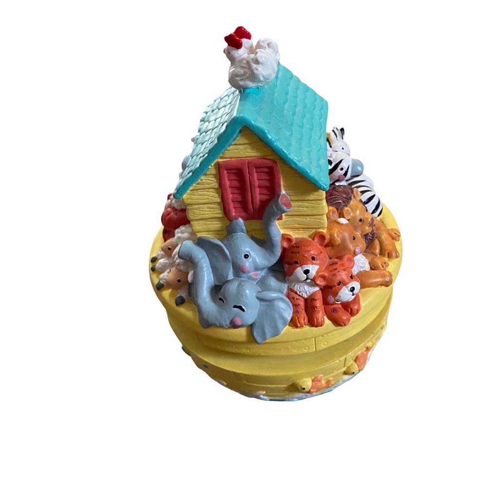 Vintage 1994 Noah’s‎ Ark Music Box Resin Figurine San Francisco Music Box Co.